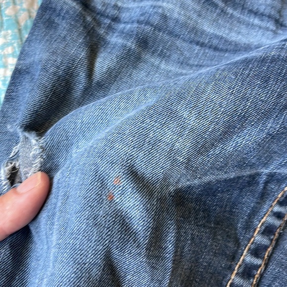 Big stars say 29L but they have been hemmed. Super cute but too short for me - Picture 9 of 12